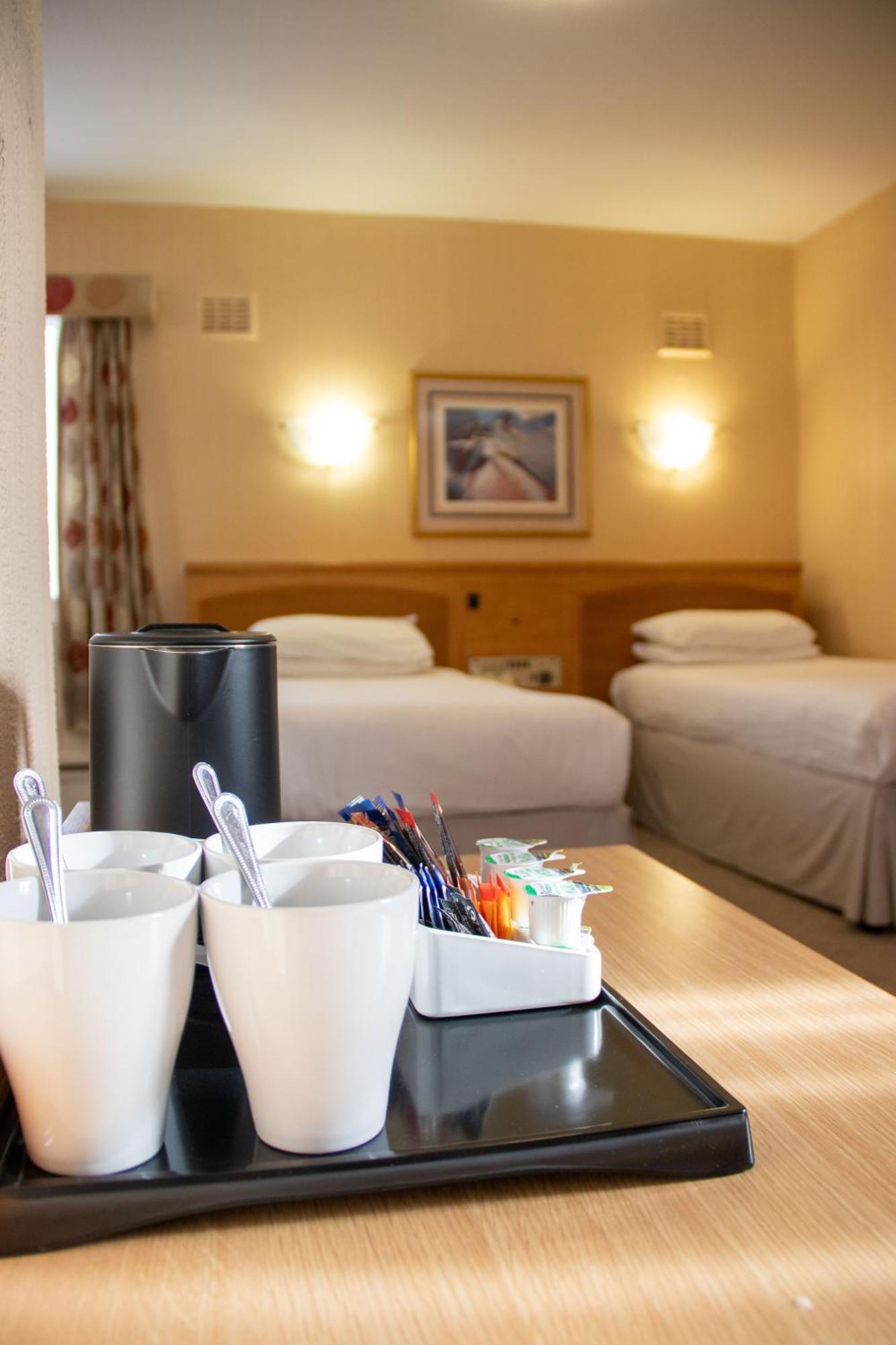 Alma Lodge Hotel Стокпорт Экстерьер фото